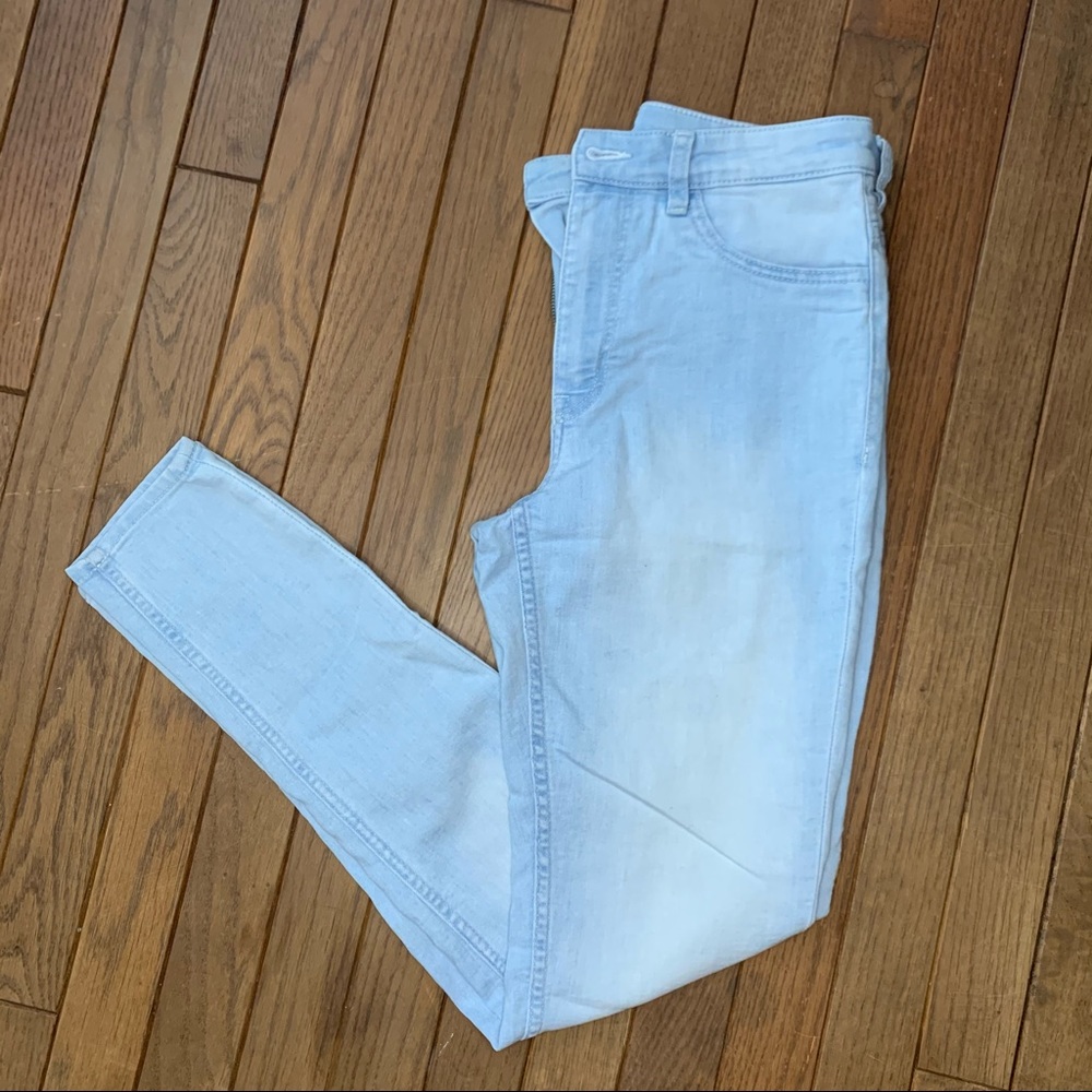 Skinny jeans